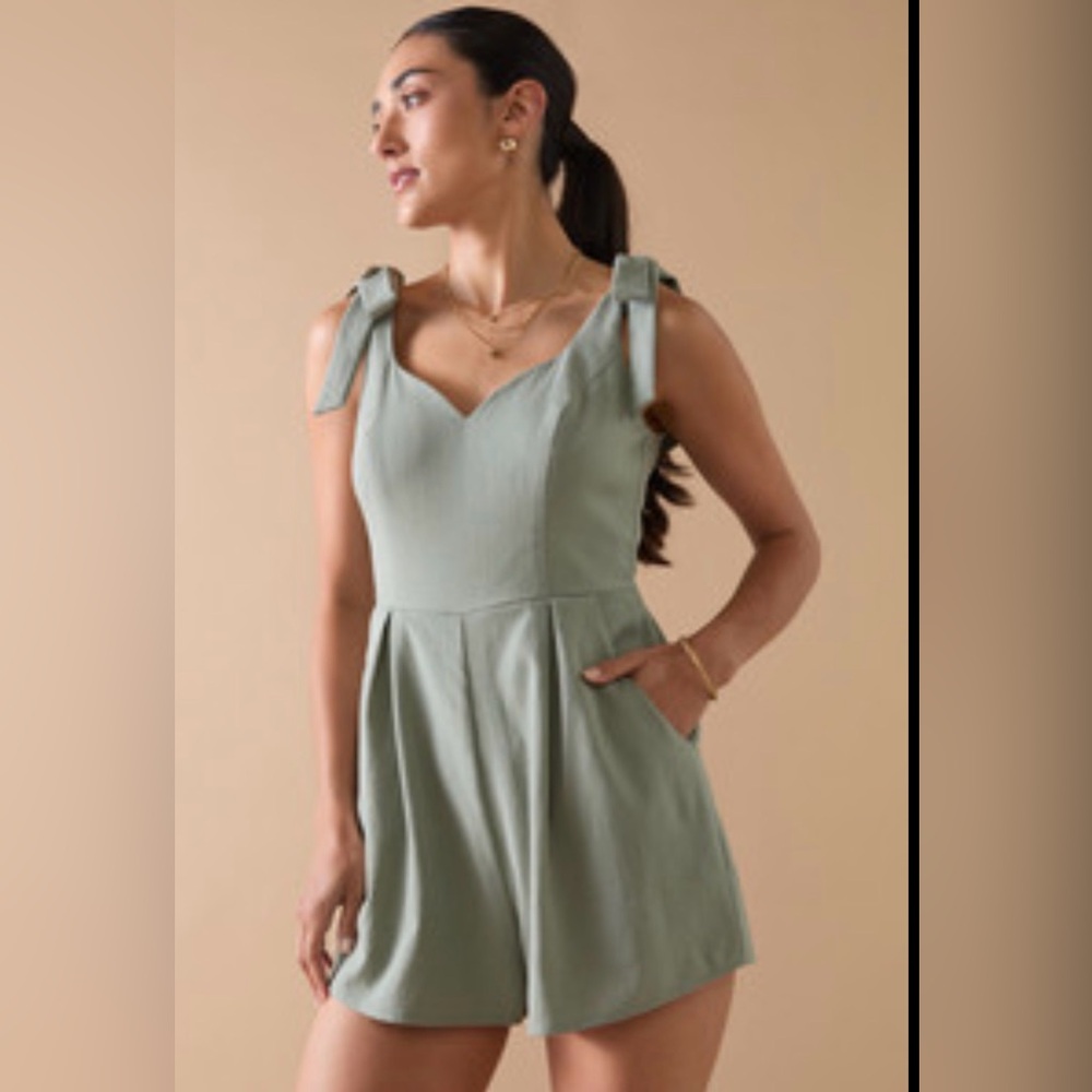 Medium Mariana Tie Strap Linen Romper